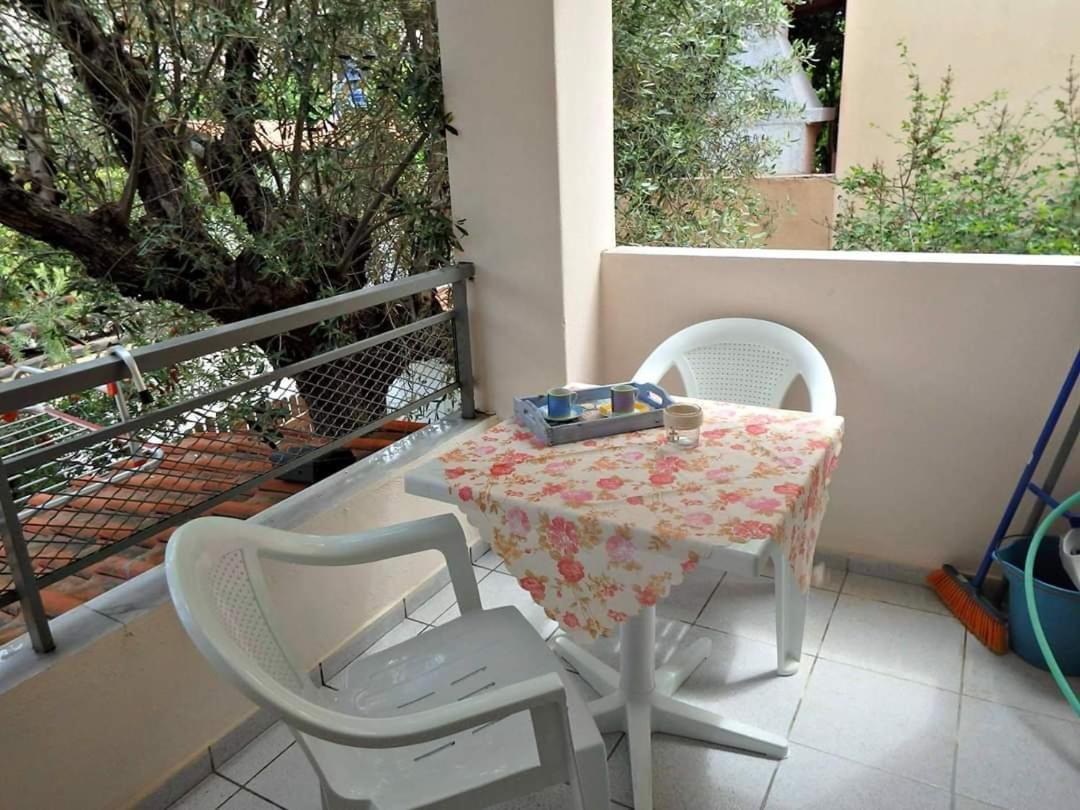 Fouli House Aparthotel Pefkochori Exterior photo